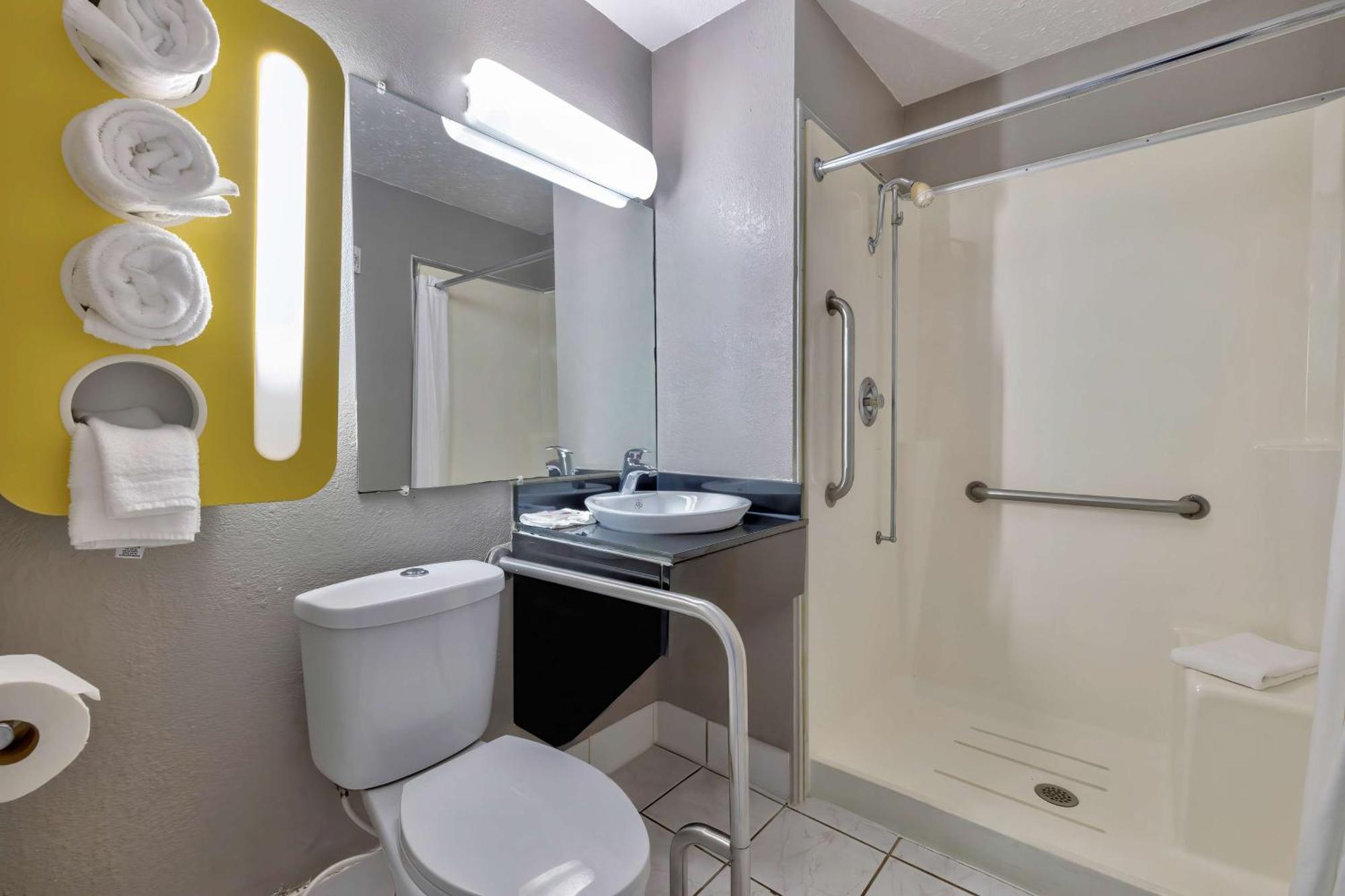 Motel 6-Oshkosh, Wi Eksteriør billede