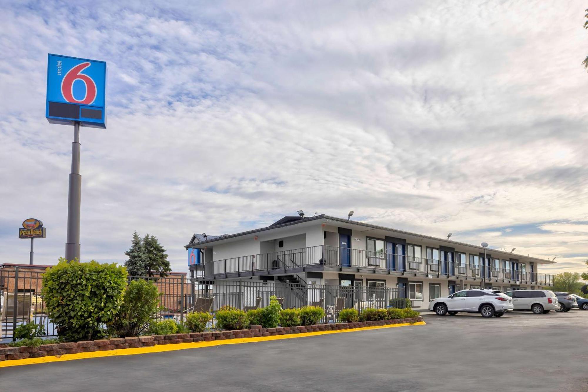 Motel 6-Oshkosh, Wi Eksteriør billede